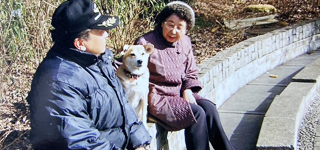 テレビ局の取材を受ける
